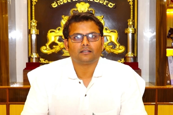 ಗ್ರಾಮೀಣ ಅಭಿವೃದ್ಧಿಗೆ ಆದ್ಯತೆ: ಜಿ.ಪಂ ಸಿಇಒ ಈಶ್ವರ ಕುಮಾರ್ ಗ್ರಾಮೀಣ ಅಭಿವೃದ್ಧಿಗೆ ಆದ್ಯತೆ: ಜಿ.ಪಂ ಸಿಇಒ ಈಶ್ವರ ಕುಮಾರ್
