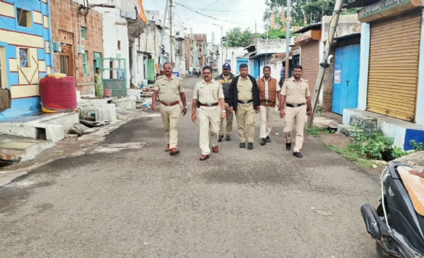 ಪೋಲಿಸ್
