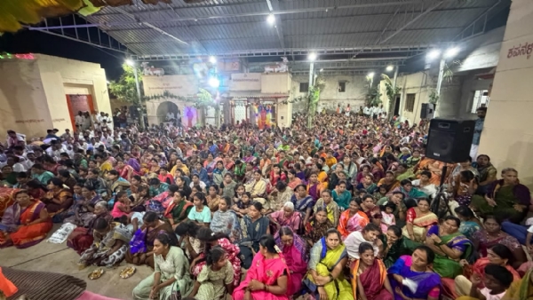 Everyone must pay off debts: Kottur Basavalinga Mahaswamy Everyone must pay off debts: Kottur Basavalinga Mahaswamy