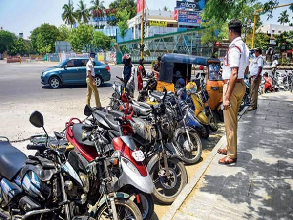 GBA to begin a special drive from July 10 to remove abandoned vehicles across Bengaluru, with a seven-day notice for owners before towing GBA to begin a special drive from July 10 to remove abandoned vehicles across Bengaluru, with a seven-day notice for owners before towing