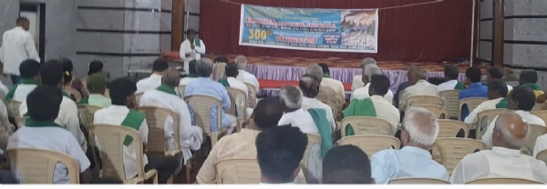 ಬಲ್ಡೋಟ ಮಾಲೀಕ ಬಹಿರಂಗ ಚರ್ಚೆಗೆ ಬರಲಿ : ಗವಿಶ್ರೀಗಳು ಹೇಳಿದ್ದೇನು, ಜನಪ್ರತಿನಿಧಿಗಳು ಮಾಡಿದ್ದೇನು?