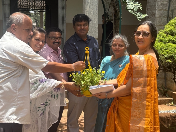 ಸಸಿ ನೆಡುವ ಕಾರ್ಯಕ್ರಮ