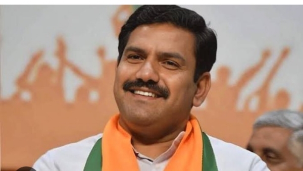 ವಿಜಯೇಂದ್ರ ಸಂಗ್ರಹ ಚಿತ್ರ