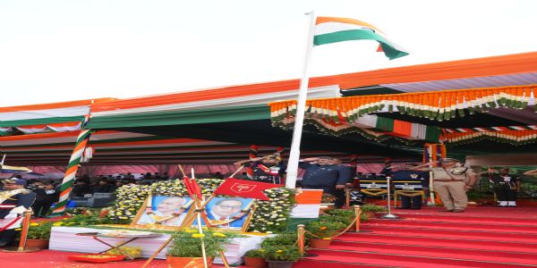 ಯುವ ಕರ್ನಾಟಕ–ನವ ಭಾರತ ನಿರ್ಮಾಣಕ್ಕೆ ಕನ್ನಡದ ಕುಲಕೋಟಿ ಕೈಜೋಡಿಸಿ: ಸಿಎಂ ಡಿ ಕೆ ಶಿವಕುಮಾರ್