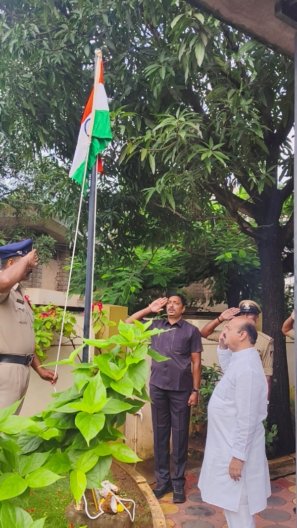ಫೋಟೋ