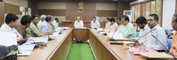 ಅರ್ಹ ಫಲಾನುಭವಿಗಳಿಗೆ ಸೌಲಭ್ಯ ತಲುಪಿಸಿ: ಜಿಲ್ಲಾಧಿಕಾರಿ ಡಾ.ಸುರೇಶ್ ಇಟ್ನಾಳ