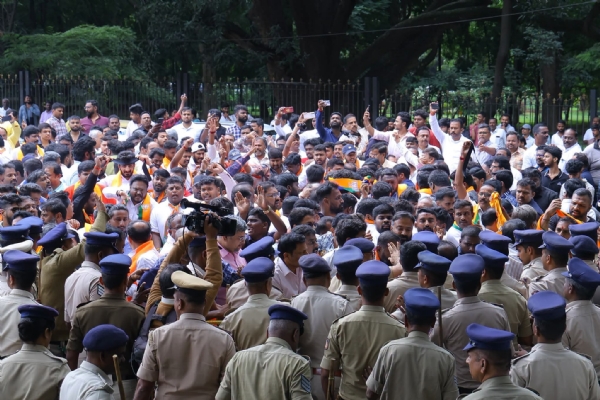 ಪೋಲಿಸ್ ಬಂದೋಬಸ್ತ