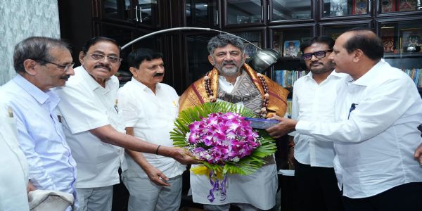 ಅಡಿಕೆ ಬೆಳೆಗಾರರ ಸಮಸ್ಯೆಗಳ ಕುರಿತು ಸಿಎಂ ಜೊತೆ ಆರಗ ಜ್ಞಾನೇಂದ್ರ ನೇತೃತ್ವದ ನಿಯೋಗ ಚರ್ಚೆ