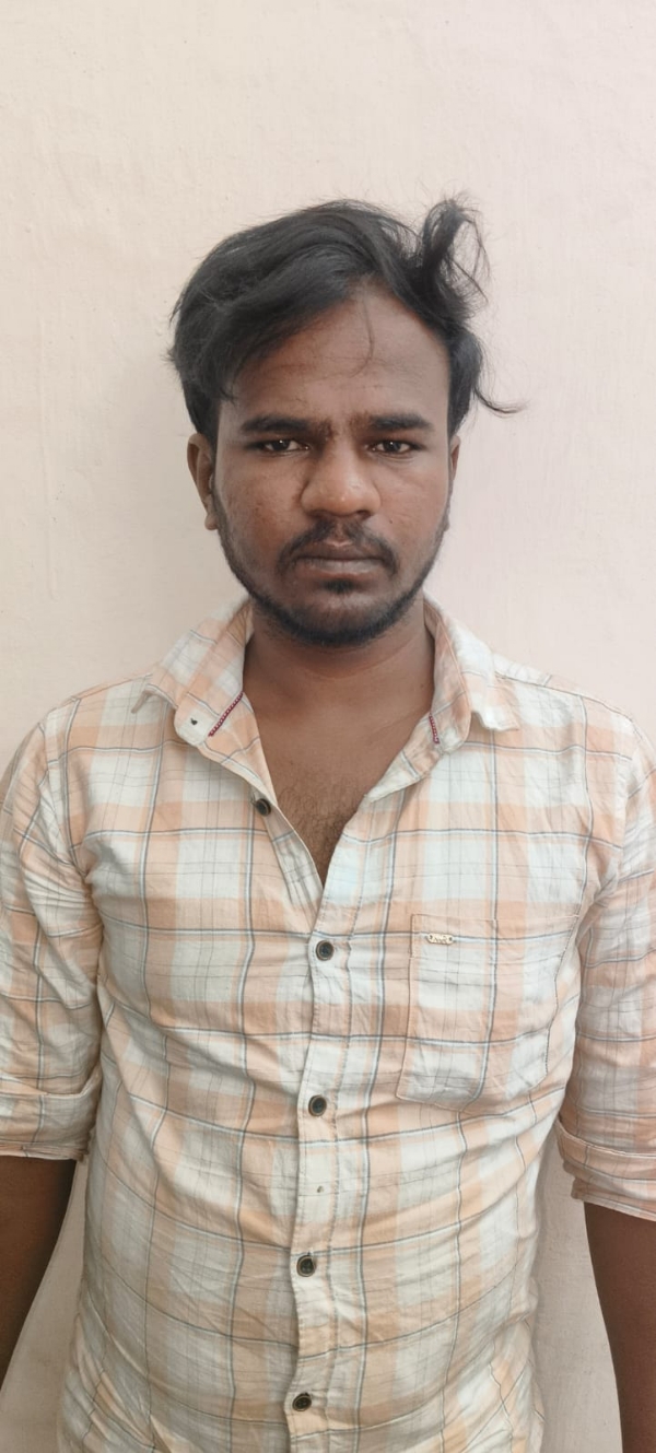 ನಾಲ್ವರು ಮನೆಗಳ್ಳತನ ಆರೋಪಿಗಳ ಬಂಧನ, ನ್ಯಾಯಾಂಗ ಬಂಧನಕ್ಕೆ ನಾಲ್ವರು ಮನೆಗಳ್ಳತನ ಆರೋಪಿಗಳ ಬಂಧನ, ನ್ಯಾಯಾಂಗ ಬಂಧನಕ್ಕೆ