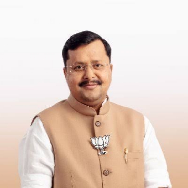 नीतिन नवीन फाइल फोट