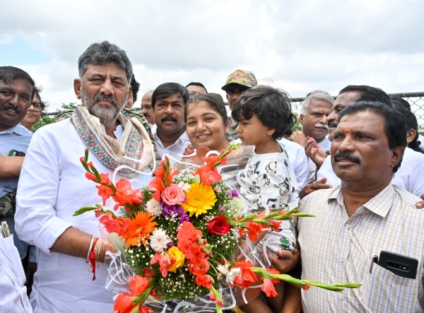 Cm dk shivkumar