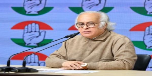ಇ20 ಪೆಟ್ರೋಲ್ ಕುರಿತು ಕೇಂದ್ರದ ಉತ್ತರಕ್ಕೆ ಹೊಸ ಪ್ರಶ್ನೆಗಳು: ಜೈರಾಮ್ ರಮೇಶ್