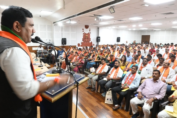 ಕಾರ್ಯಾಗಾರದಲ್ಲಿ ಮಾತನಾಡಿದ ವಿಜಯೇಂದ್ರ
