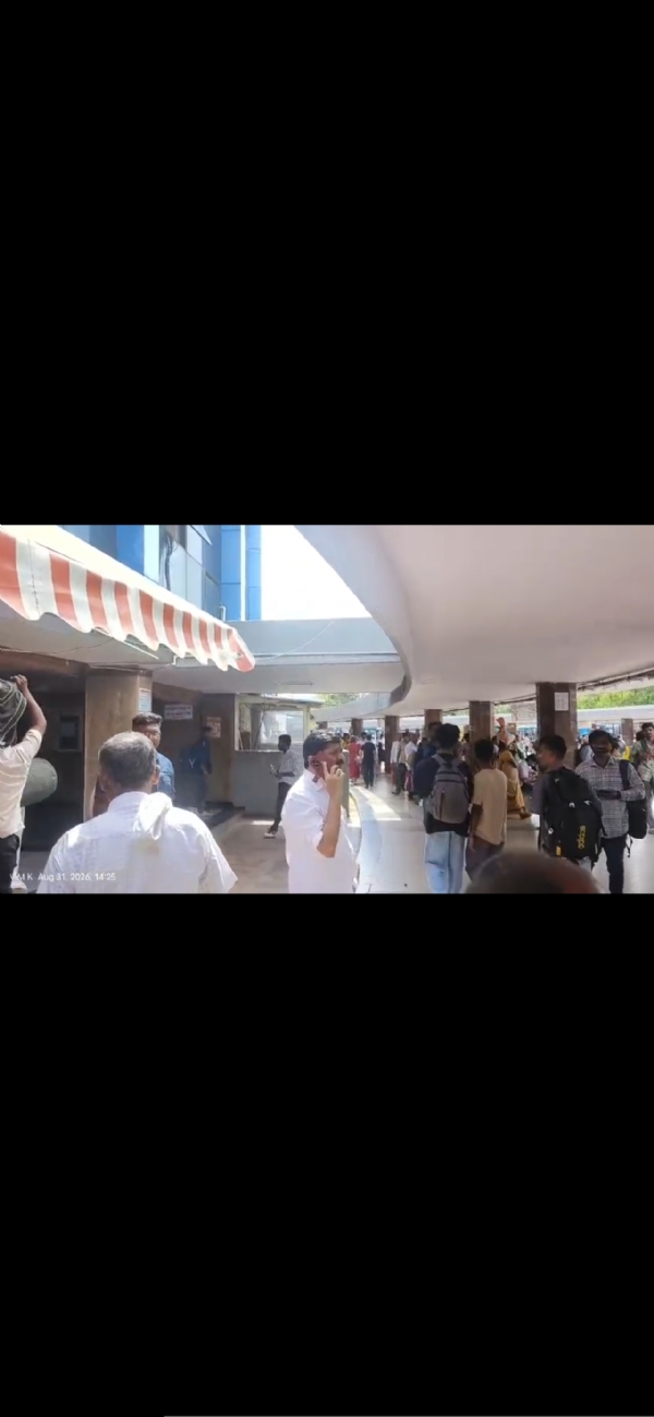 bairathi-suresh-surprise-visit-ksrtc-bmtc-bus-stations-majestic-our-clinic-doctor-issue bairathi-suresh-surprise-visit-ksrtc-bmtc-bus-stations-majestic-our-clinic-doctor-issue