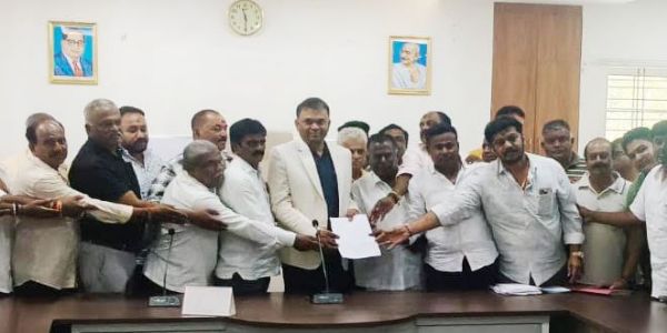 ವಿದ್ಯುತ್ ಚಿತಾಗಾರ ಕಾಮಗಾರಿ ತಕ್ಷಣ ಆರಂಭಿಸಲು ಜಿಲ್ಲಾಧಿಕಾರಿಗಳಿಗೆ ಮನವಿ