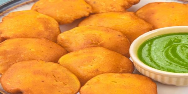 ಸಂಜೆಯ ಚಹಾಕ್ಕೆ ಕರಕರೆಯ ಆಲೂ ಪಕೋಡ