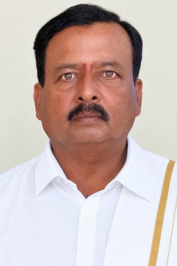 Mandya-MLA-Ganiga-Ravikumar-Injured-During-Ganesha-Festival-No-Conspiracy-Says-MLA