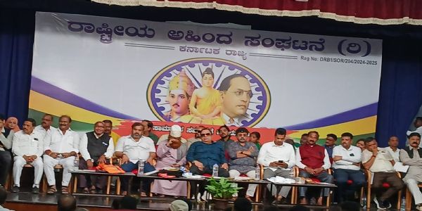 ಸಿದ್ದರಾಮಯ್ಯ ಪರ್ಯಾಯ ಹಿಂದುಳಿದ ನಾಯಕನನ್ನು ಬೆಳೆಸಬೇಕು: ಸಿ.ಎಂ.ಇಬ್ರಾಹಿಂ