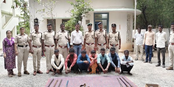 ನವಿಲು ಬೇಟೆಯಾಡಿ ಮಾಂಸ ಬೇಯಿಸಲು ಸಿದ್ಧತೆ: 7 ಮಂದಿ ಬಂಧನ