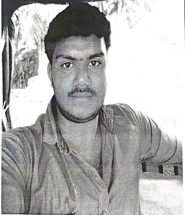 ತಮ್ಮೇನಹಳ್ಳಿ ಯುವಕ ಕಾಣೆ: ಪತ್ತೆಗೆ ಮನವಿ ತಮ್ಮೇನಹಳ್ಳಿ ಯುವಕ ಕಾಣೆ: ಪತ್ತೆಗೆ ಮನವಿ