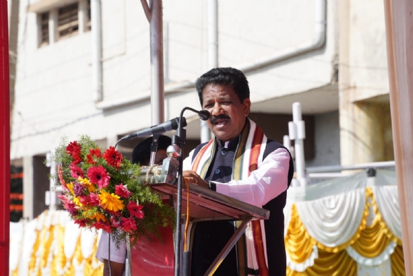 ಜನಪ್ರತಿನಿಧಿಗಳು ನಡೆ - ನುಡಿಗಳ ಜವಾಬ್ದಾರಿ ಹೊಂದಿರಬೇಕು. ಸಚಿವ ಟಿ. ರಘುಮೂರ್ತಿ
