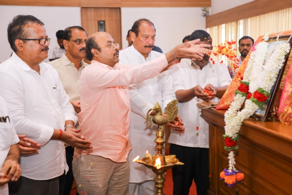 MANGALURU-URBAN-DEVELOPMENT-WORKS-MUST-BE-COMPLETED-WITHIN-DEADLINE-SAYS-YATHINDRA-SIDDARAMAIAH
