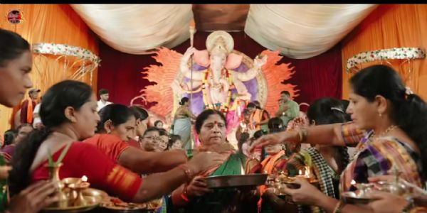 ಮಾತೃಭೂಮಿ ಯುವಕ ಮಂಡಳಿಯಿಂದ ಗಣೇಶ ಮೂರ್ತಿಗೆ ಭವ್ಯ ಮಹಾಮಂಗಳಾರತಿ