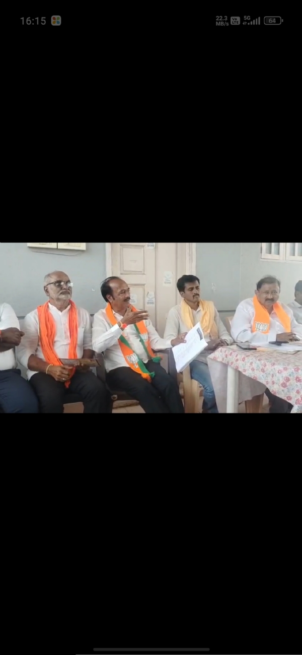 Jagaluru-Bandh-Called-By-BJP-Protesting-Drought-Relief-Exclusion-And-Bhadra-Upper-Project-Delay