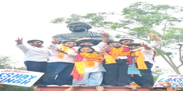 ದೆಹಲಿ ವಿ.ವಿ ಚುನಾವಣೆಯಲ್ಲಿ ಎಬಿವಿಪಿಗೆ ಮೂರು ಸ್ಥಾನ; ಉಪಾಧ್ಯಕ್ಷ ಸ್ಥಾನ ಸ್ವತಂತ್ರ ಅಭ್ಯರ್ಥಿಗೆ