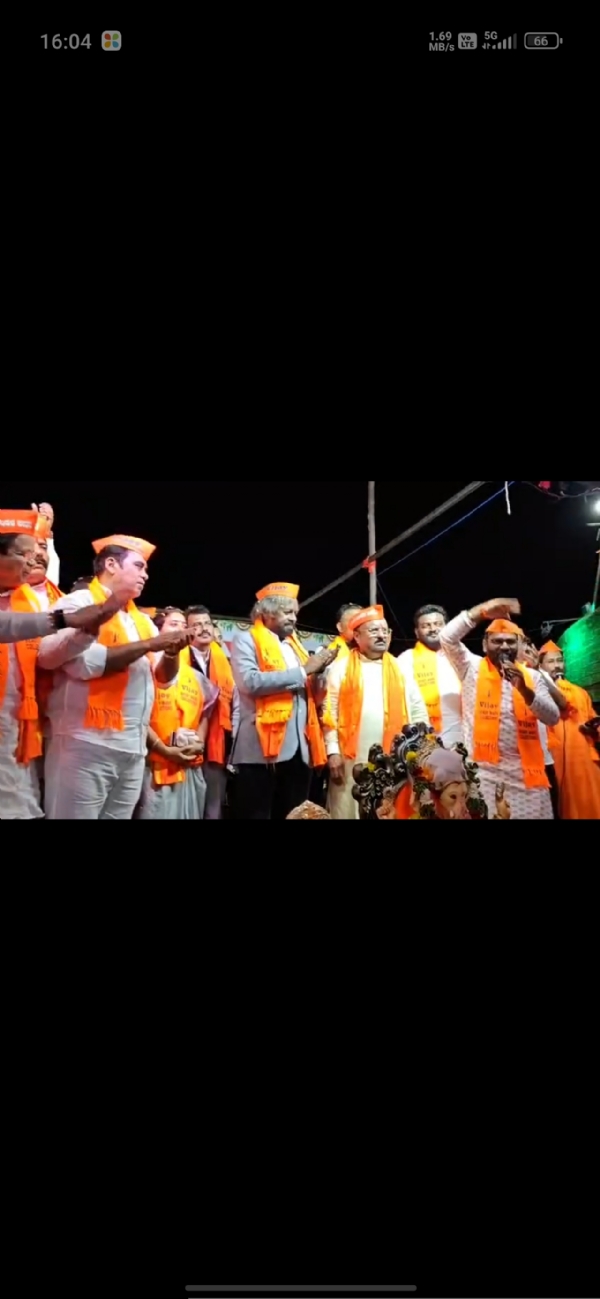 Bidar-Ganesh-Idol-Immersion-Ceremony-Minister-Eshwar-Khandre-Flags-Off-Grand-Procession