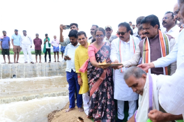 Bhadrada-Upper-Project-Water-To-Bayaluseeme-Lakes-By-November-End-Chaluvarayaswamy