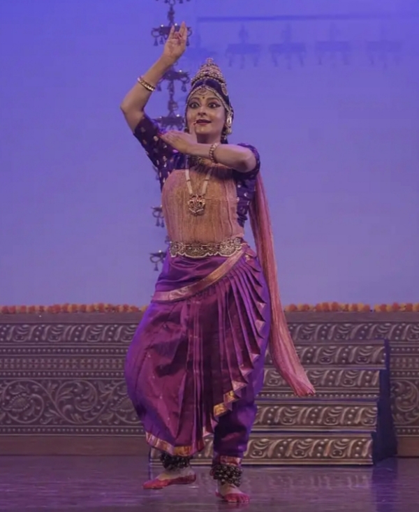 nirupama-rajendra-rasaradhanam-solo-bharatanatyam-performance-bengaluru nirupama-rajendra-rasaradhanam-solo-bharatanatyam-performance-bengaluru
