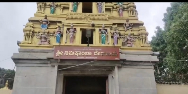 Nimishamba-Temple-Vibhuti-Controversy-Devotee-Protests-Srirangapatna