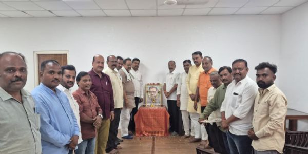 ಪಂಡಿತ್ ದೀನದಯಾಳ ಉಪಾಧ್ಯಾಯರ ಜಯಂತಿ ಆಚರಣೆ: ಅಂತ್ಯೋದಯ ಹಾಗೂ ಏಕಾತ್ಮ ಮಾನವತಾವಾದದ ಚಿಂತನೆಗಳ ಸ್ಮರಣೆ