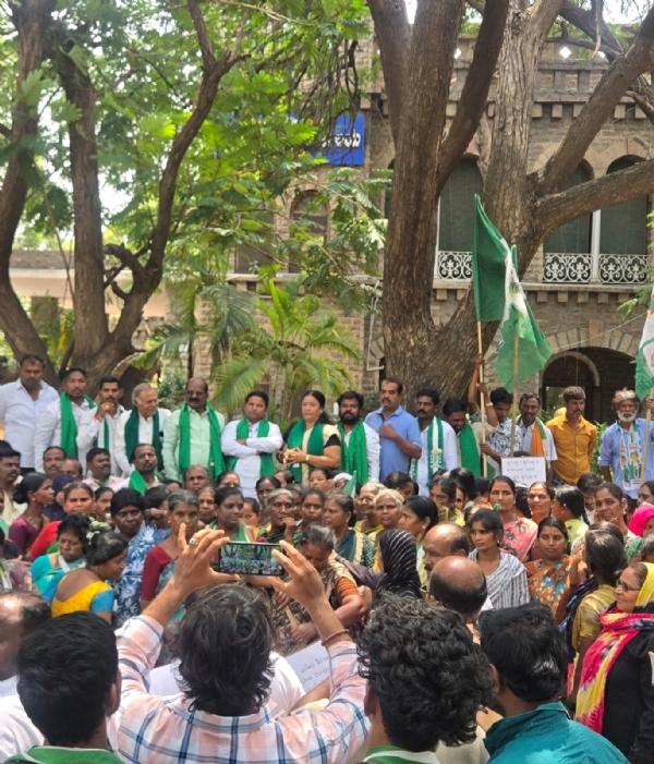 JDS demands loan waiver and compensation for farmers