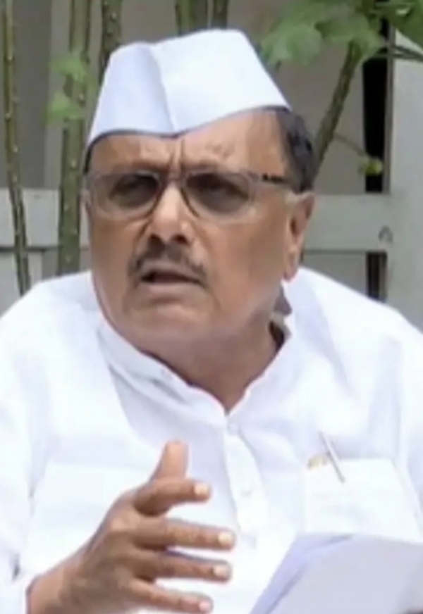 br-patil-slams-congress-government-over-unfulfilled-manifesto-promises