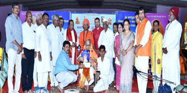 ಪಂ. ಪುಟ್ಟರಾಜ ಗವಾಯಿಗಳಿಗೆ ನುಡಿ, ಸ್ವರ ನಮನ