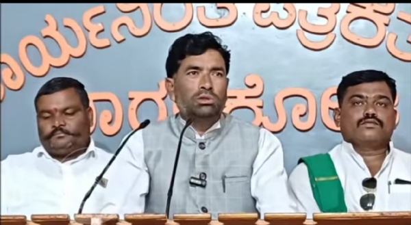 ಅಭಿನಂದನೆ ಅಭಿನಂದನೆ