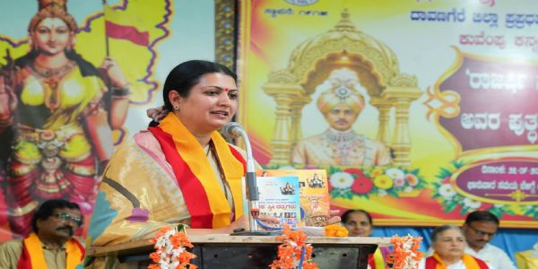 ದಾವಣಗೆರೆ:ನಾಲ್ವಡಿ ಕೃಷ್ಣರಾಜ ಒಡೆಯರ್ ಅವರ ಪುತ್ಥಳಿ ಲೋಕಾರ್ಪಣೆ