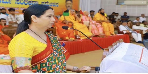 ಧರ್ಮ ಗುರುಗಳ ತಂಗುದಾಣಕ್ಕೆ ₹5 ಕೋಟಿ ನೀಡಲು ಸರ್ಕಾರಕ್ಕೆ ಲಕ್ಷ್ಮೀ ಹೆಬ್ಬಾಳಕರ್ ಮನವಿ