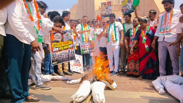 ಮುಖ್ಯ ಚುನಾವಣಾ ಆಯುಕ್ತ ಜ್ಞಾನೇಶ್ವರ ಕುಮಾರ್ ಬಂಧನಕ್ಕೆ ಕಾಂಗ್ರೆಸ್ ಆಗ್ರಹ