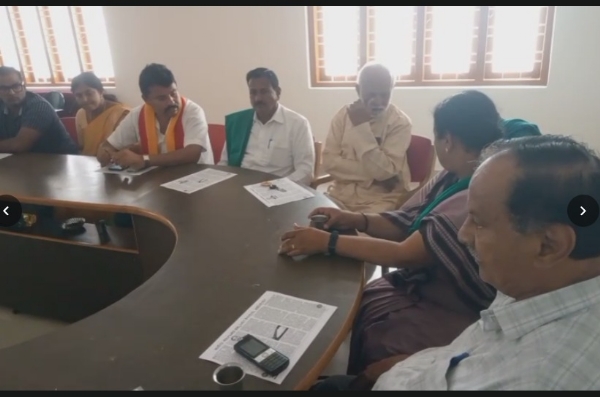 mandya-farmers-protest-cauvery-water-release-tamil-nadu