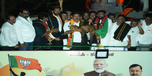 ಹಳೇದರೋಜಿ : ಭ್ರಷ್ಟ ಸರ್ಕಾರ ತೊಲಗಲಿ: ಬಿ.ವೈ.ರಾಘವೇಂದ್ರ