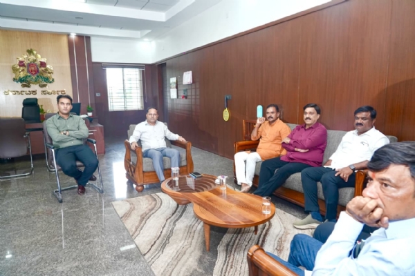 ಬಿಜೆಪಿ ಪಾದಯಾತ್ರೆ ಸಮಾರೋಪಕ್ಕೆ ವೇದಿಕೆ ಸಿದ್ದತೆ : ಮೈದಾನದಲ್ಲಿ ಚುರುಕುಗೊಂಡ ಚಟುವಟಿಕೆಗಳು