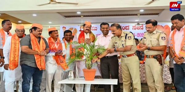 ವಿಜಯಪುರದಲ್ಲಿ ಗಣೇಶೋತ್ಸವಕ್ಕೆ ಭರದ ಸಿದ್ಧತೆ: ಹಗಲಿನಲ್ಲೇ ಗಣೇಶ ಮೆರವಣಿಗೆ ನಡೆಸಲು ಯತ್ನಾಳ ಸಲಹೆ