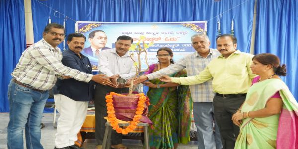 ಅಂಬೇಡ್ಕರ್ ಚಿಂತನೆಗಳು ಸರ್ವಕಾಲಕ್ಕೂ ಪ್ರಸ್ತುತ: ನಾಗರಾಜ ಮಸೂತಿ