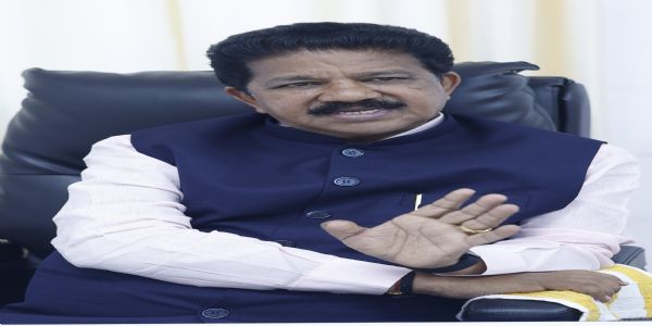 ಸತೀಶ್ ಜಾರಕಿಹೊಳಿ ನಿವಾಸಗಳ ಮೇಲಿನ ಇಡಿ ದಾಳಿ ರಾಜಕೀಯ ಪ್ರೇರಿತ: ರಘುಮೂರ್ತಿ